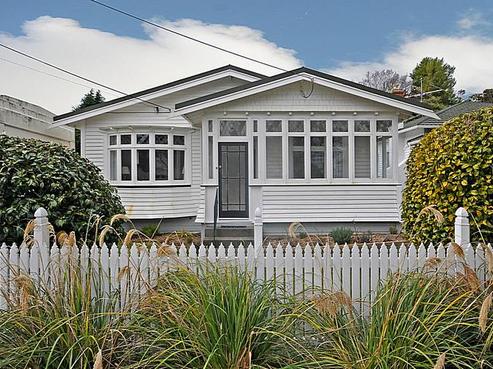 3 Burrows Avenue, Karori