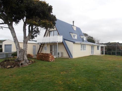 1 Matai Street, Kaka Point