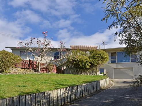 67D The Ridgeway, Stoke