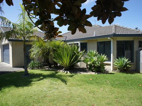 10 Morestead Avenue, Huntington Park