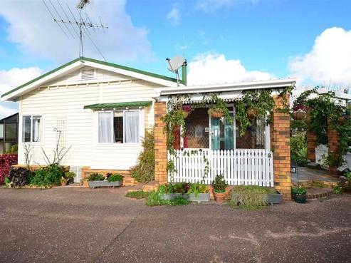 8 Kawau View Road, Snells Beach