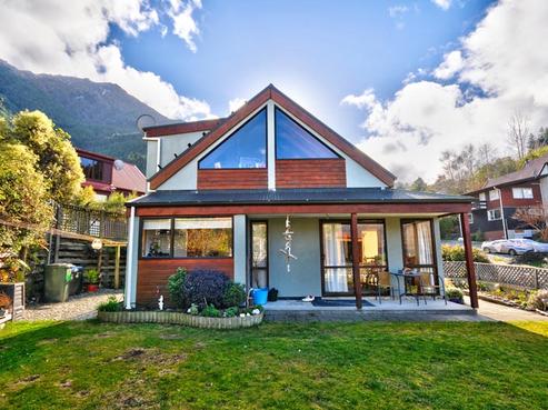 228A Fernhill Road, Fernhill/Sunshine Bay