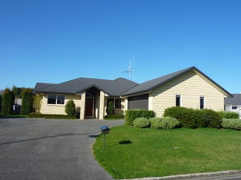 4 Charlbury Place, Chartwell