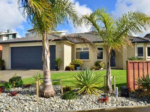 40 Chesterfield Way, Orewa