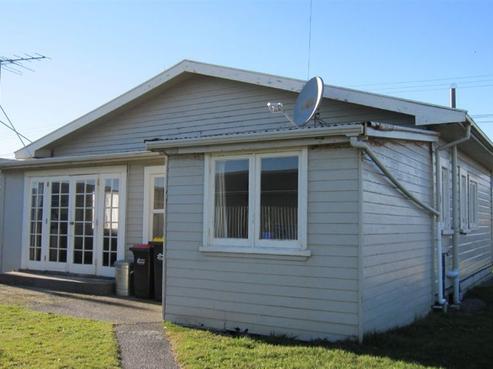 16 Doyle Street, Blaketown