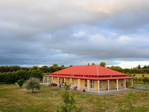 227 Woodside Road, Featherston