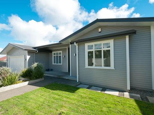 51 Eversleigh Road, Belmont