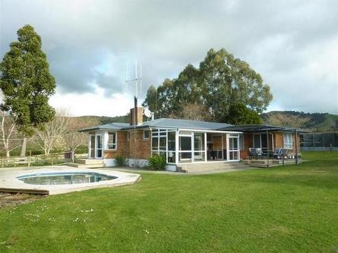 844 Kairangi Road, Rotoorangi