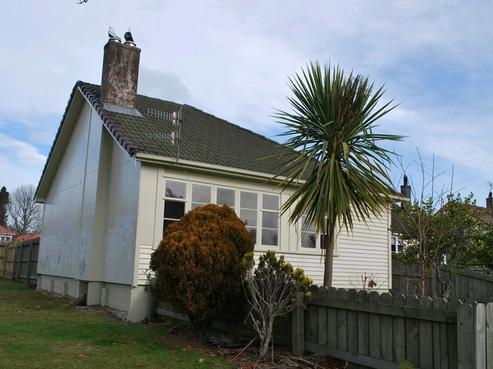 24 Clinkard Avenue, Glenholme