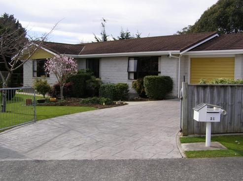 21 Cobb Place, Otaki