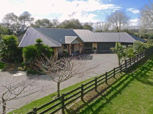 7 Glencairn Place, Buckland