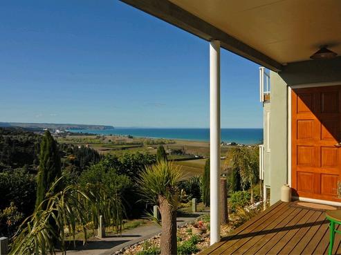 789 Main North Road, Bay View