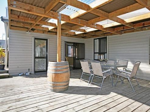 1020 Tomoana Road, Mahora