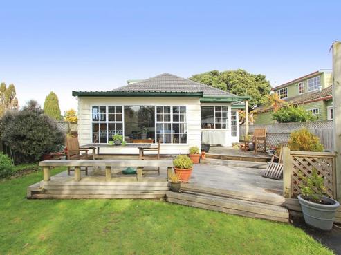 25 North Street, Petone