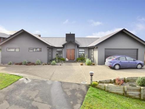 3 Holyport Close, Fairfield
