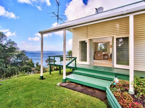 28 Arama Avenue, Titirangi