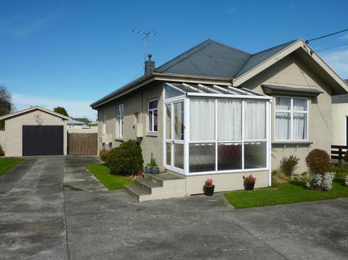 31 High Street, Solway