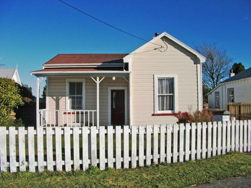 34 Moir Street, Eltham