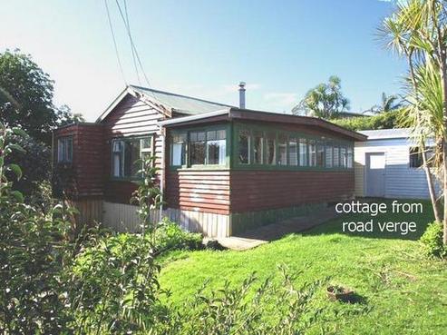 43 Ocean Road, Surfdale