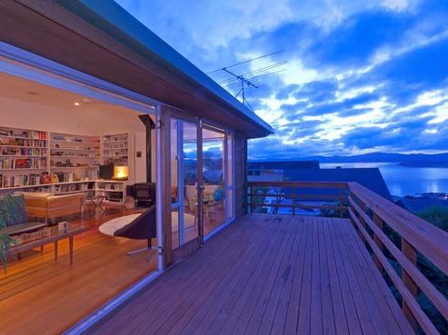 23 Korimako Road, Days Bay