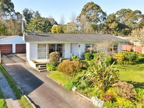 61 Winstone Avenue, Chartwell