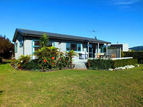 129 Karo Drive, Matarangi