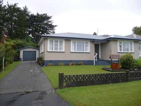 17 Joyce Crescent, Greymouth