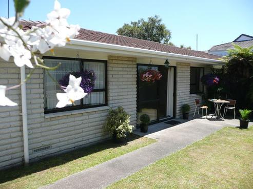 6B Lytton Street, Glenholme