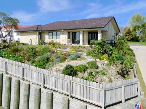 7 Ripple Grove, Waiuku