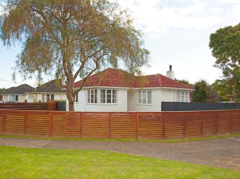 102 Kowhai Street, Naenae
