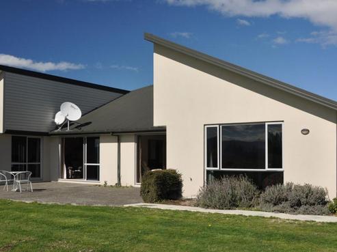 751 Mount Thomas Road, Fernside