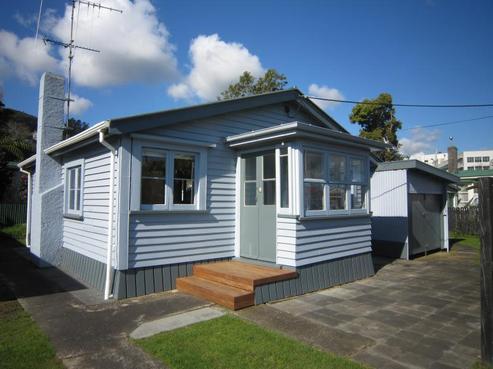 702 Mackay Street, Thames