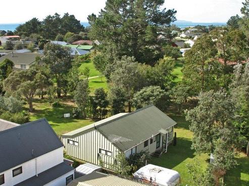 115 Puriri Place, Matarangi