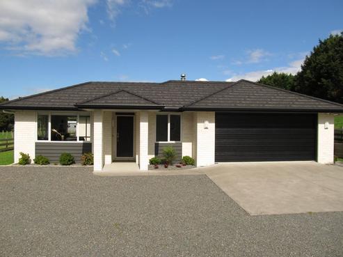 140 Harris Road, Glenbervie