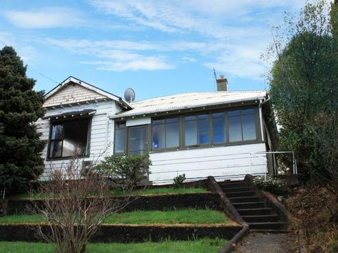 8 Franklin Street, Dalmore