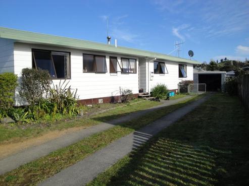 105 Martyn Road, Whangamata
