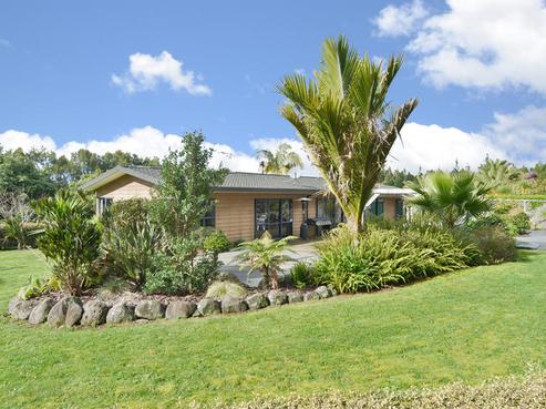 13 Tatton Road, Maungatapere