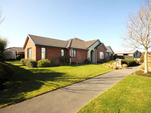 65 Glasnevin Drive, Casebrook