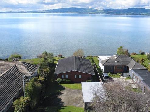 107 Koutu Road, Kawaha Point
