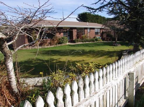 421 Rockdale Road, Rockdale