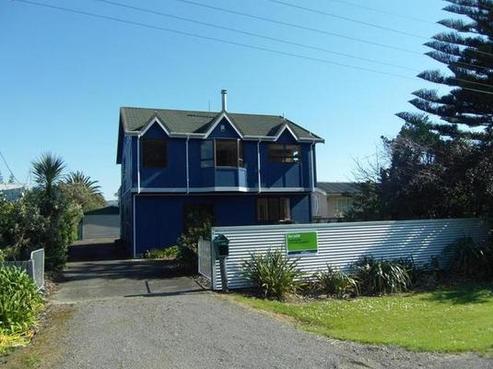 56 Fortescue Street, Mahia