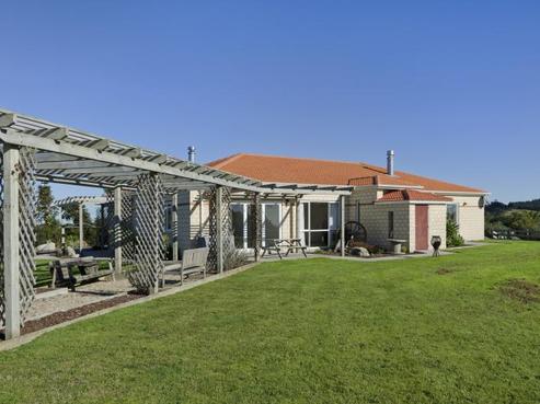 102F Mcgregor Road, Clevedon