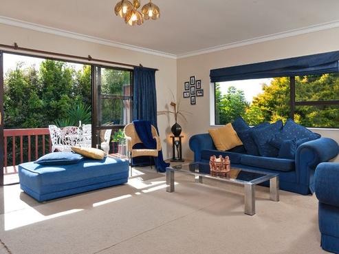 2/3A Charles Dickens Drive, Mellons Bay