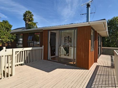 2E Waterview Road, Stanley Point
