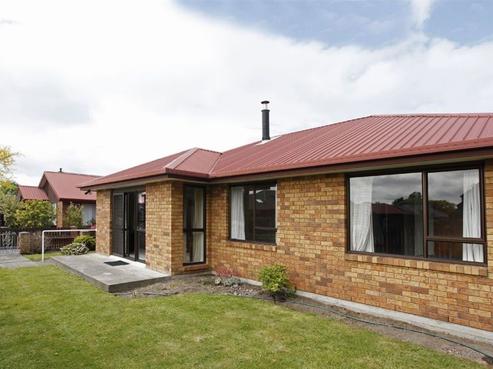 17B Leander Street, Northcote