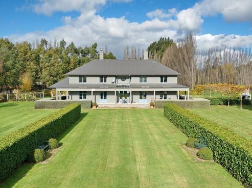 363 Lower Sefton Road, Sefton