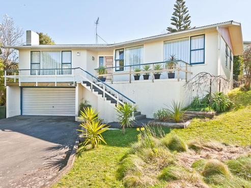 1 Eaton Crescent, Otamatea