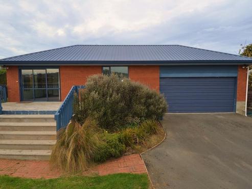 53 Friendship Drive, Waldronville