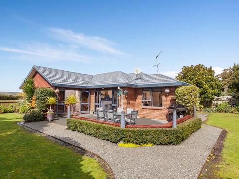 8 Dan Bryant Place, Pukekohe