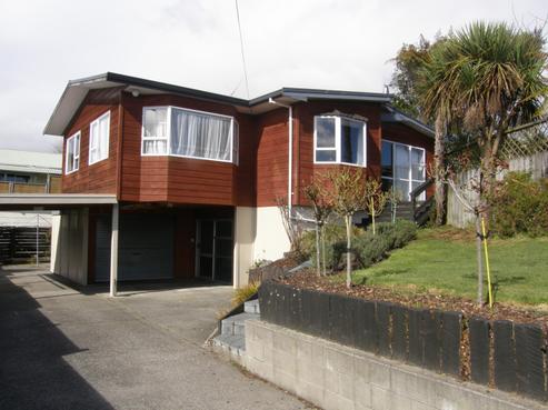 1/14 Puriri Street, Hilltop